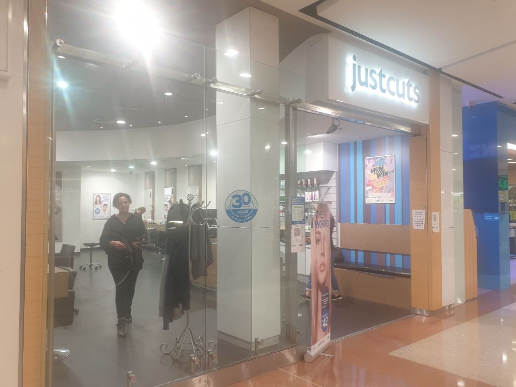 Salon Image